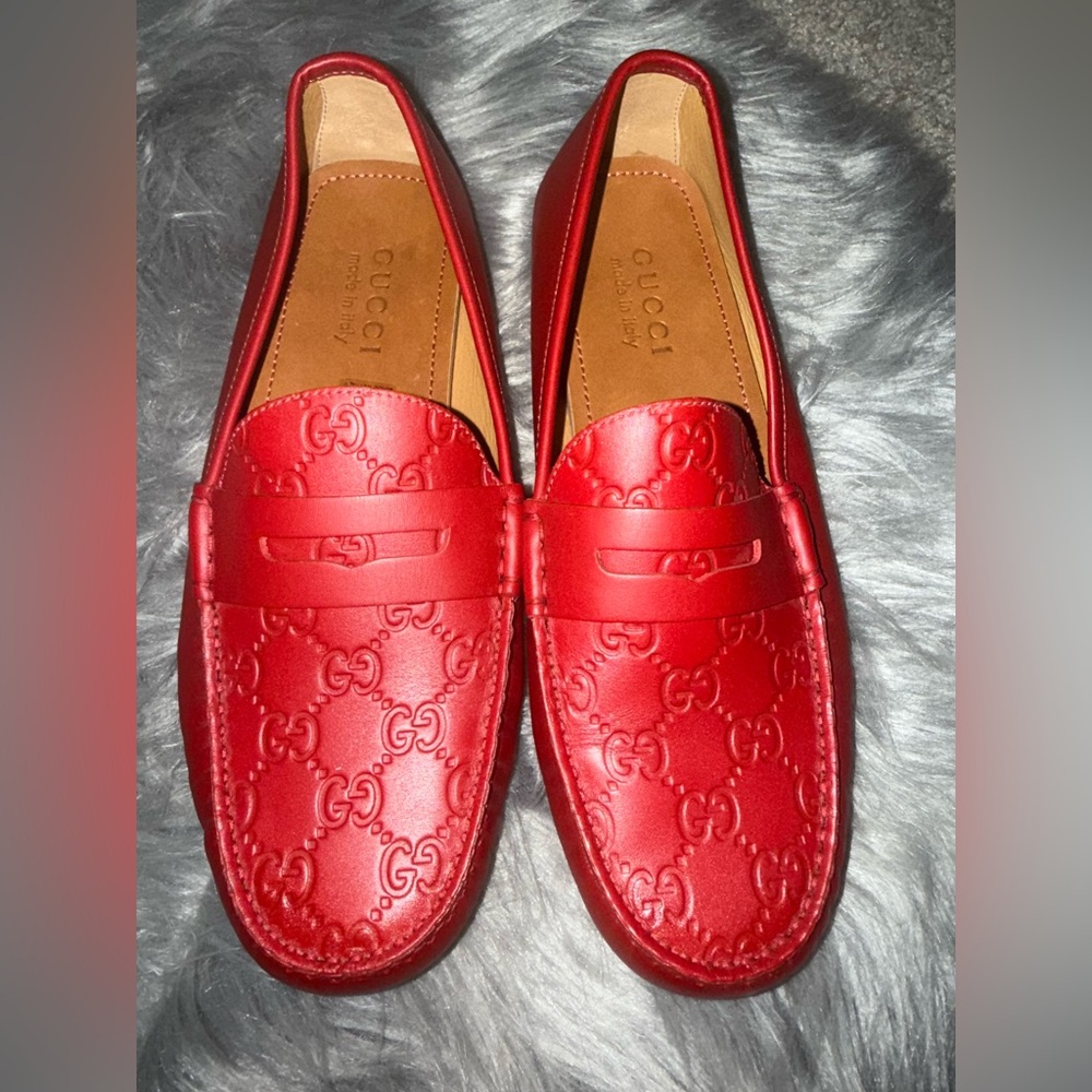 AUTHENTIC Gucci Red Leather Loafers for Men (DUST BAGS ONLY) (WORN ONCE)